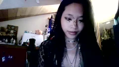 Miss Versatile online show from April 2026 06:39:01 PM