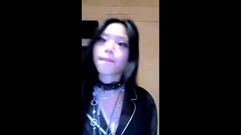 Miss Versatile online show from May 2026 08:07:02 PM