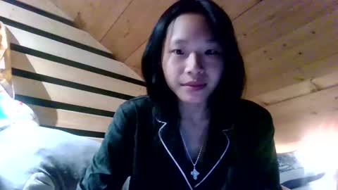 Miss Versatile online show from May 2026 07:59:02 PM