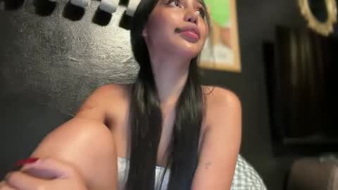 Divine Olga  online show from December 2024 05:10:01 PM