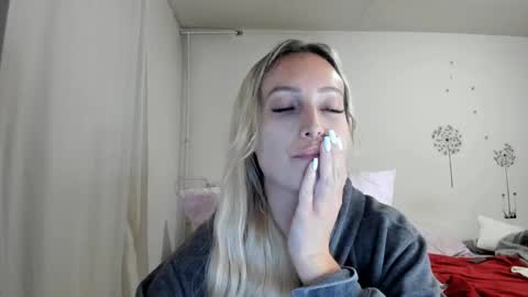 Missy matrix online show from October 2025 06:38:02 PM