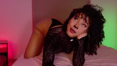 Missy Gainer online show from October 2025 09:16:02 PM