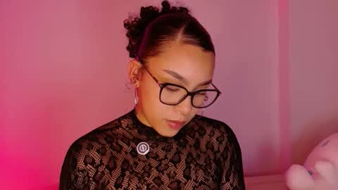 Missy Gainer online show from November 2025 09:25:02 PM