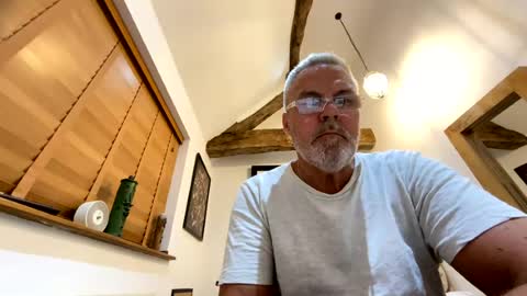 Snapshot of misterblivs chatting on July 2026 11:09:02 PM Misterblivs online show from July 2026 11:09:02 PM
