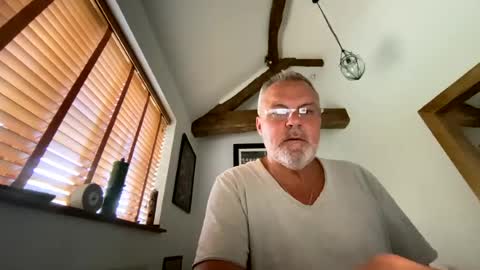 Snapshot of misterblivs chatting on July 2026 07:01:02 AM Misterblivs online show from July 2026 07:01:02 AM