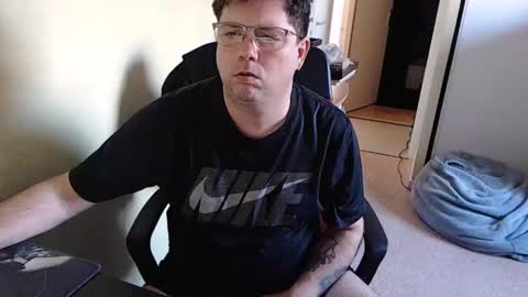 mistercoeur online show from February 2025 04:31:01 PM