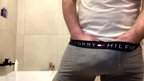 misterxy567 online show from February 2026 06:12:02 PM