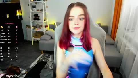 Hi everyone Im Tina online show from September 2025 07:47:01 AM