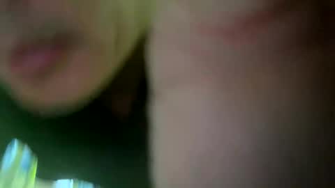 mistliu online show from May 2026 05:25:02 AM