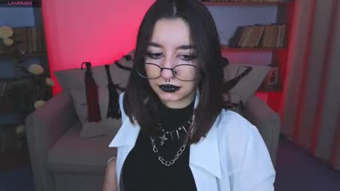 Marcelline online show from September 2025 10:15:01 AM