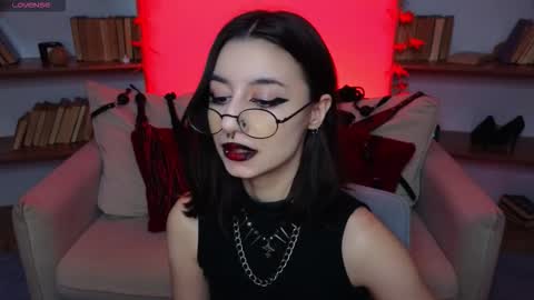 Marcelline online show from October 2025 09:30:01 AM