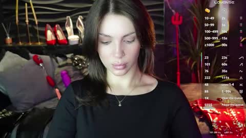 Darsy online show from October 2025 01:45:02 PM