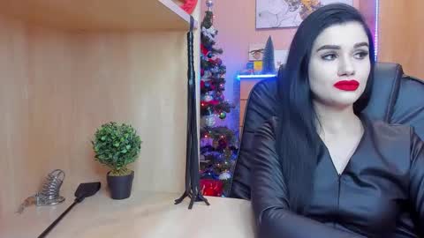 Mistress Kristi online show from December 2024 08:50:01 PM