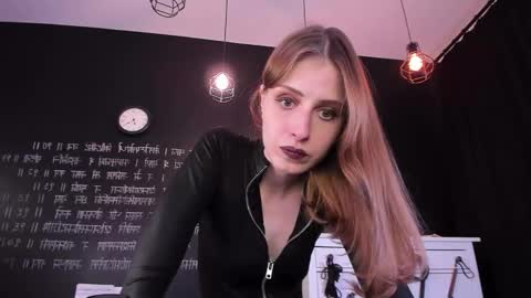 Snapshot of mistress_marlene chatting on January 2025 03:20:01 PM Mistress Marlene online show from January 2025 03:20:01 PM