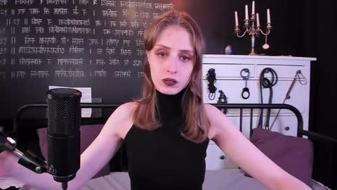 Snapshot of mistress_marlene chatting on January 2025 04:09:01 PM Mistress Marlene online show from January 2025 04:09:01 PM