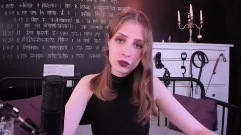 Snapshot of mistress_marlene chatting on February 2025 11:39:02 AM Mistress Marlene online show from February 2025 11:39:02 AM