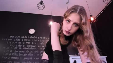 Snapshot of mistress_marlene chatting on February 2025 04:07:01 PM Mistress Marlene online show from February 2025 04:07:01 PM