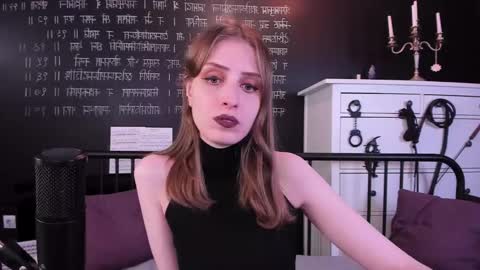 Snapshot of mistress_marlene chatting on February 2025 01:16:01 PM Mistress Marlene online show from February 2025 01:16:01 PM