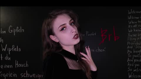 Snapshot of mistress_marlene chatting on October 2025 08:51:02 AM Mistress Marlene online show from October 2025 08:51:02 AM