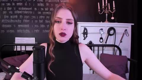 Snapshot of mistress_marlene chatting on November 2025 07:23:02 AM Mistress Marlene online show from November 2025 07:23:02 AM