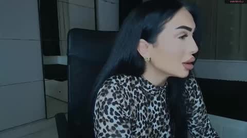 Snapshot of mistress_meryem chatting on February 2026 10:48:01 PM mistress_meryem online show from February 2026 10:48:01 PM