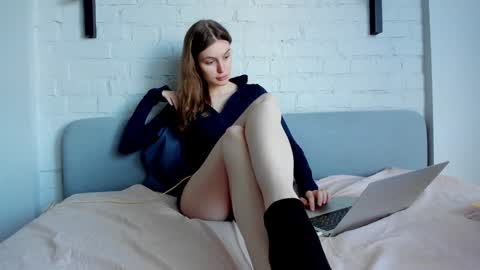 Snapshot of mistresselizy chatting on December 2024 10:51:02 AM mistresselizy online show from December 2024 10:51:02 AM