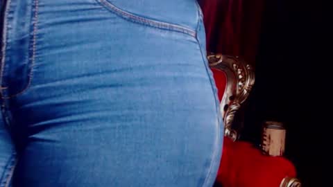 Snapshot of mistressfabiola chatting on November 2025 07:08:02 PM Mistress Fabiola online show from November 2025 07:08:02 PM