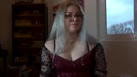Snapshot of mistressmarlena chatting on February 2026 07:40:01 AM Mistress Marlena online show from February 2026 07:40:01 AM