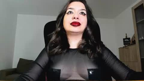 Snapshot of mistressmichelle5 chatting on June 2026 08:02:01 PM YourGoddessM online show from June 2026 08:02:01 PM
