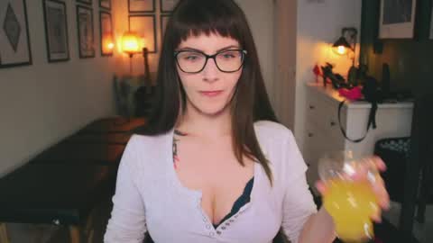 SANDY online show from March 2026 04:10:01 PM