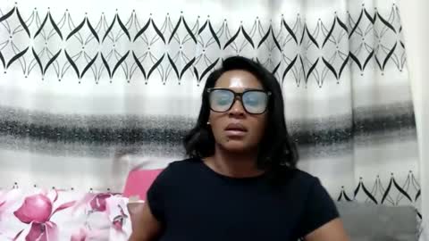 mistressshirleyx online show from September 2025 12:16:01 PM