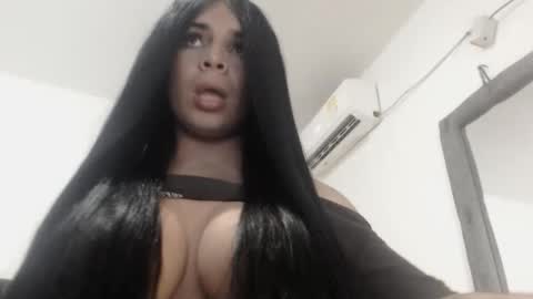 ALICE MADANE online show from November 2025 01:50:02 AM