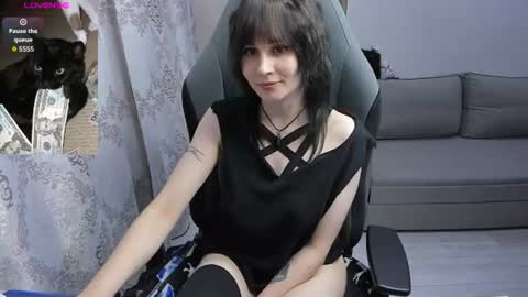 Snapshot of misty_dark chatting on June 2026 10:52:01 AM misty_dark online show from June 2026 10:52:01 AM