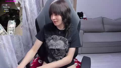 Snapshot of misty_dark chatting on July 2026 02:43:01 PM misty_dark online show from July 2026 02:43:01 PM