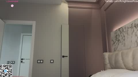 misty_roseee online show from January 2025 03:54:02 AM