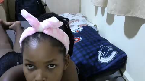 misty_shee online show from March 2025 09:40:02 PM