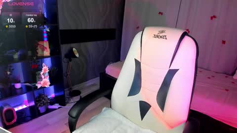 mistylovia online show from March 2026 03:18:02 PM