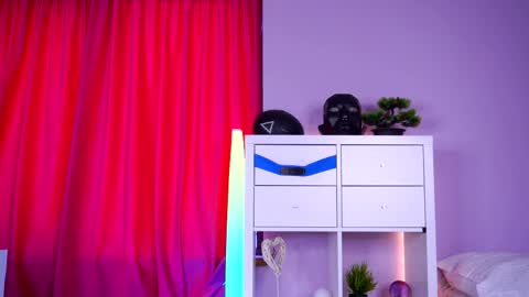 Snapshot of mistyreeds chatting on February 2026 06:20:02 AM Misty online show from February 2026 06:20:02 AM