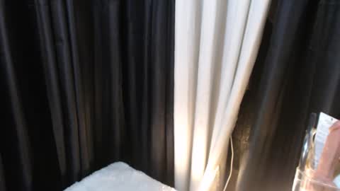 Nardz online show from November 2025 10:56:02 AM