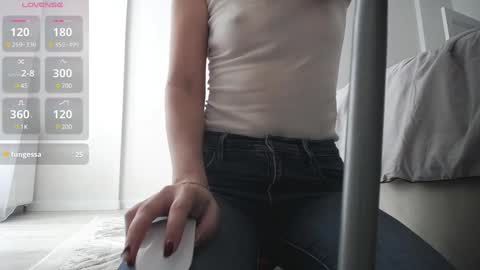 miu__miu online show from December 2024 09:17:01 AM