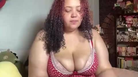 mixxedgoodness222 online show from April 2026 01:27:02 PM