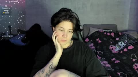Miya online show from December 2024 05:40:01 AM