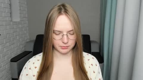 Miya online show from February 2025 11:47:02 AM