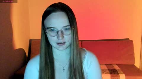 Miya online show from October 2025 06:51:02 PM