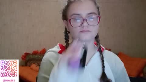 Milana online show from December 2025 03:22:02 AM