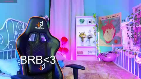 Mizuki online show from February 2025 03:15:01 AM