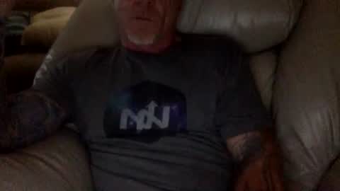 Snapshot of mjg175 chatting on July 2026 06:45:01 PM SexyRed online show from July 2026 06:45:01 PM