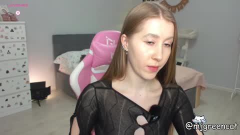 mj  online show from February 2025 03:12:02 PM