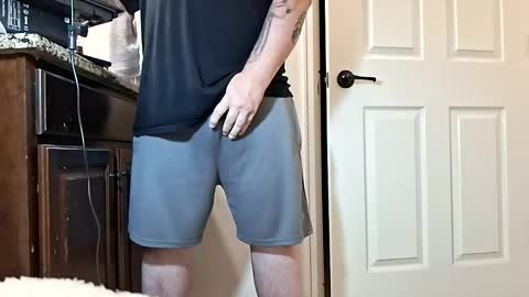 hoodyhoo online show from April 2026 03:54:02 AM