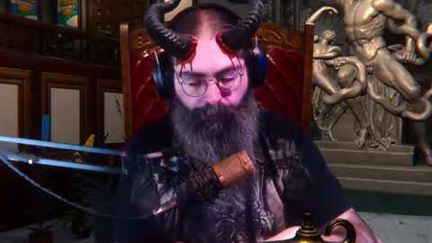 Lois online show from October 2025 07:25:02 PM